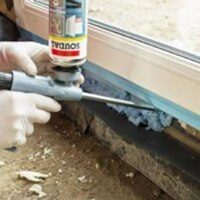 Accesorii montaj usi si ferestre